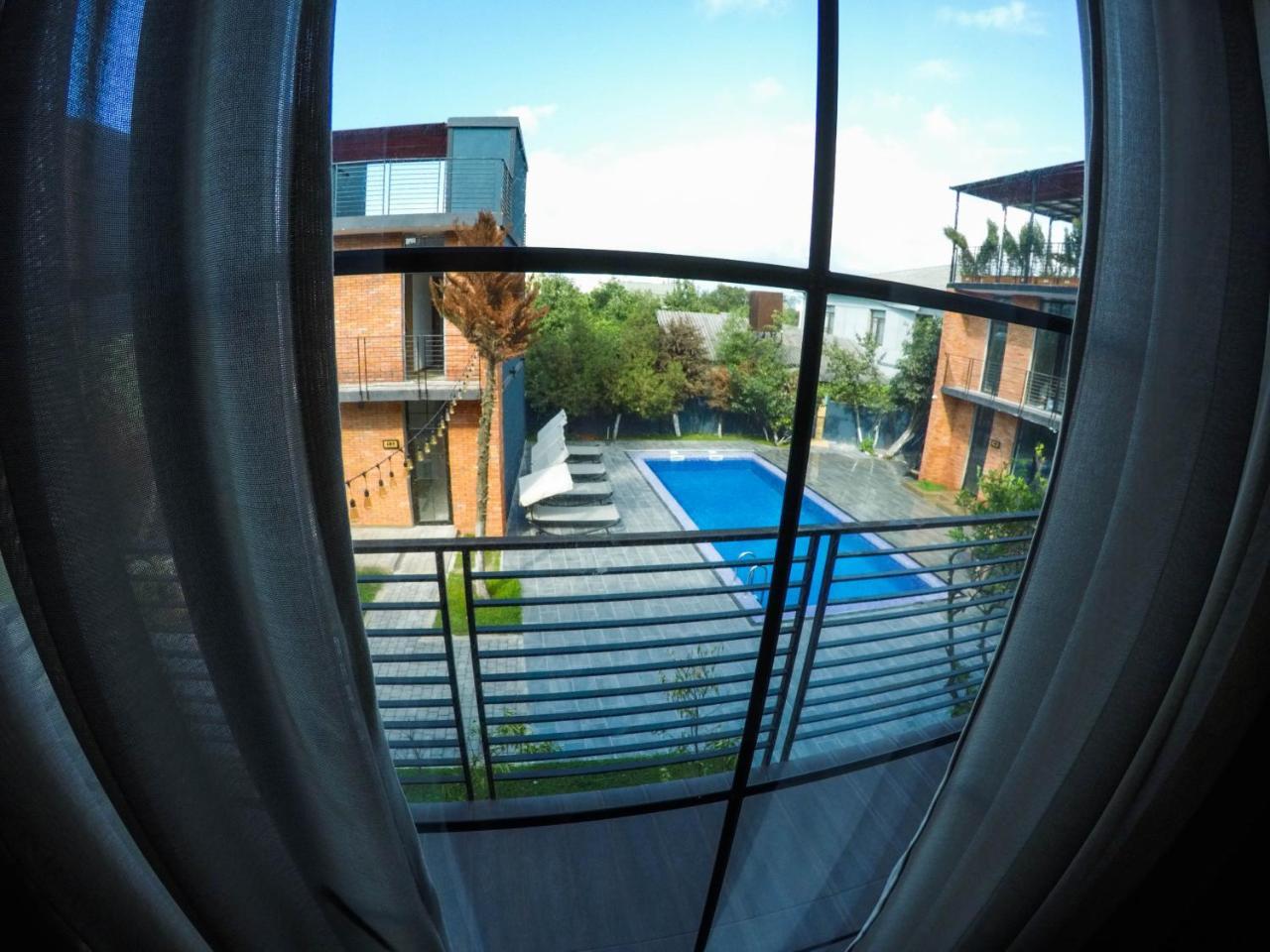 Citron Cottages Batumi Ngoại thất bức ảnh