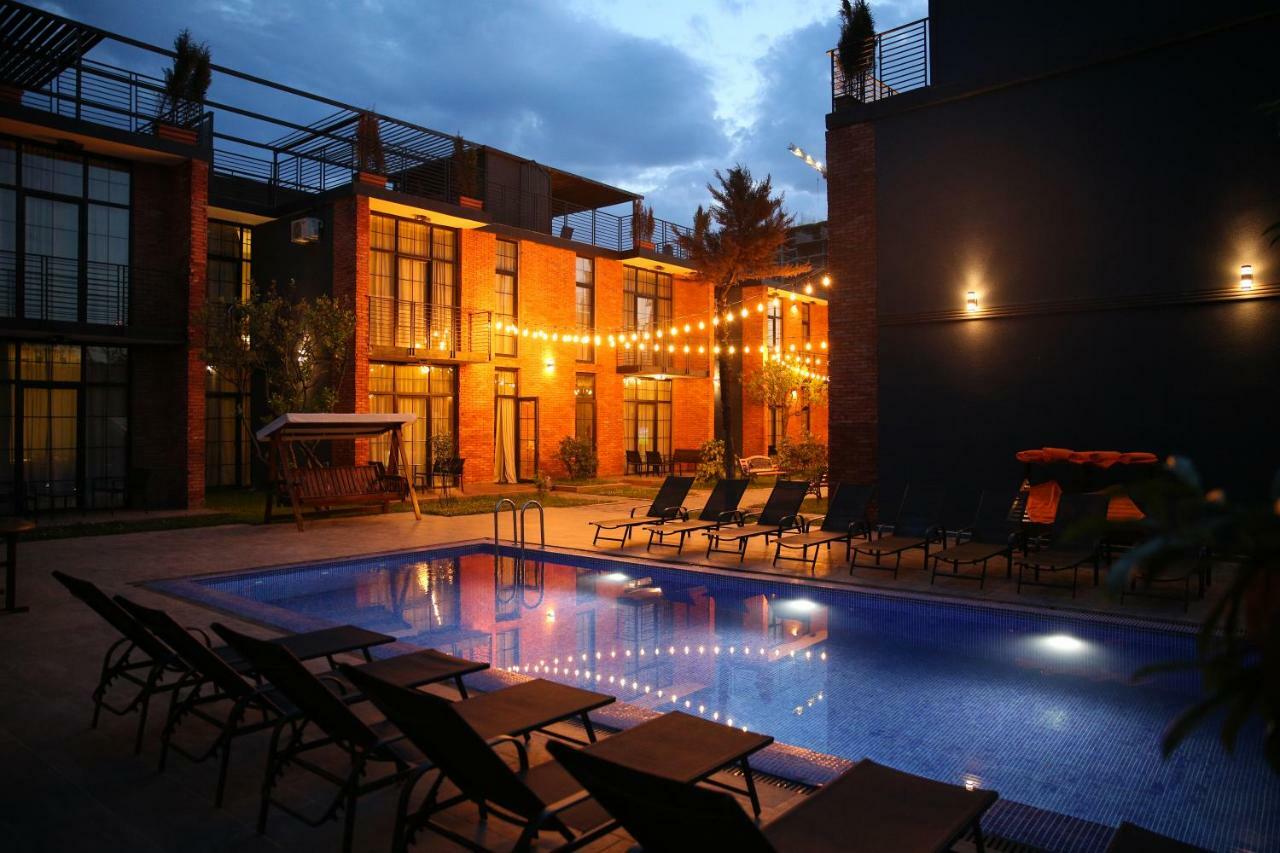 Citron Cottages Batumi Ngoại thất bức ảnh