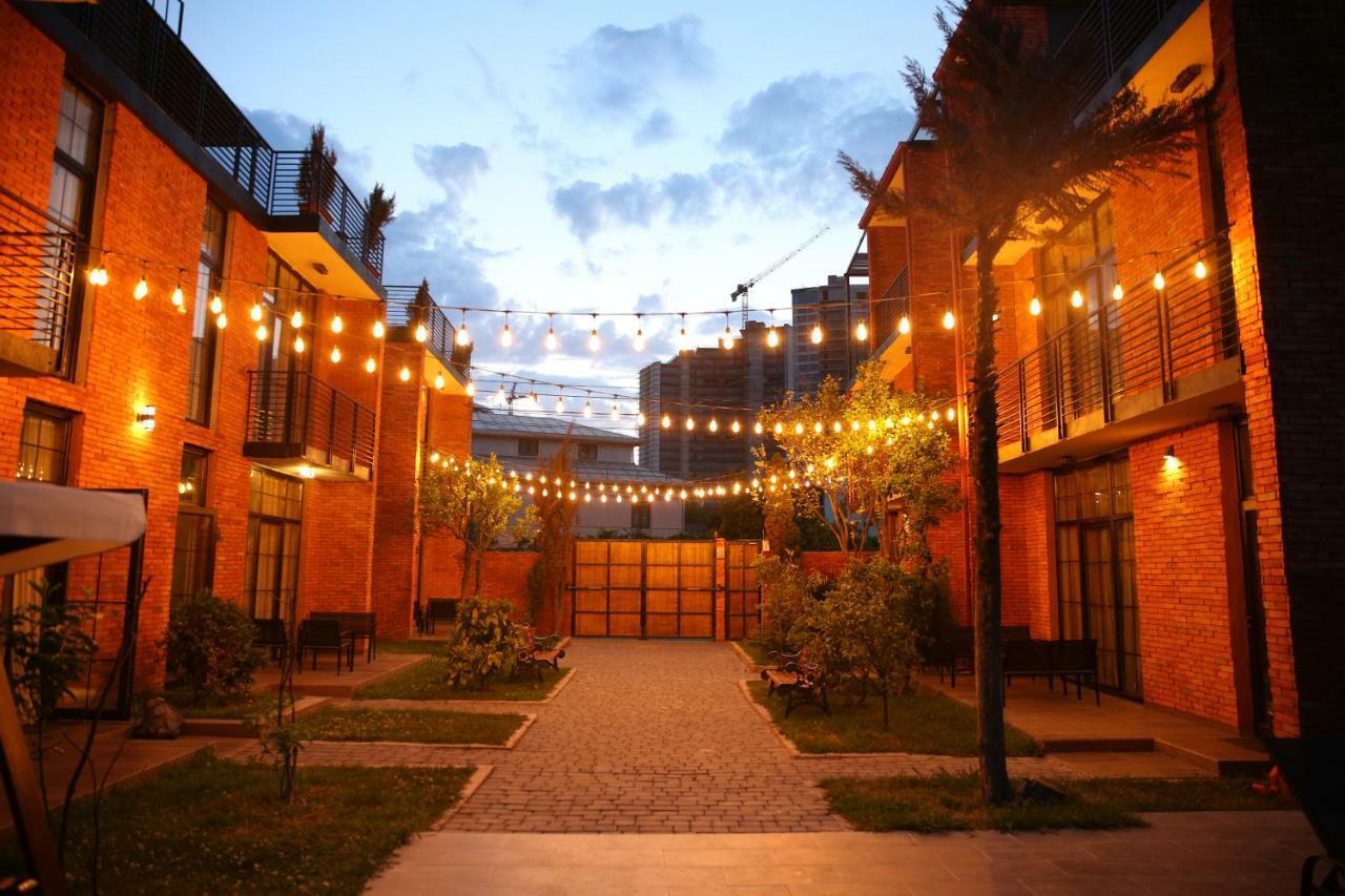 Citron Cottages Batumi Ngoại thất bức ảnh