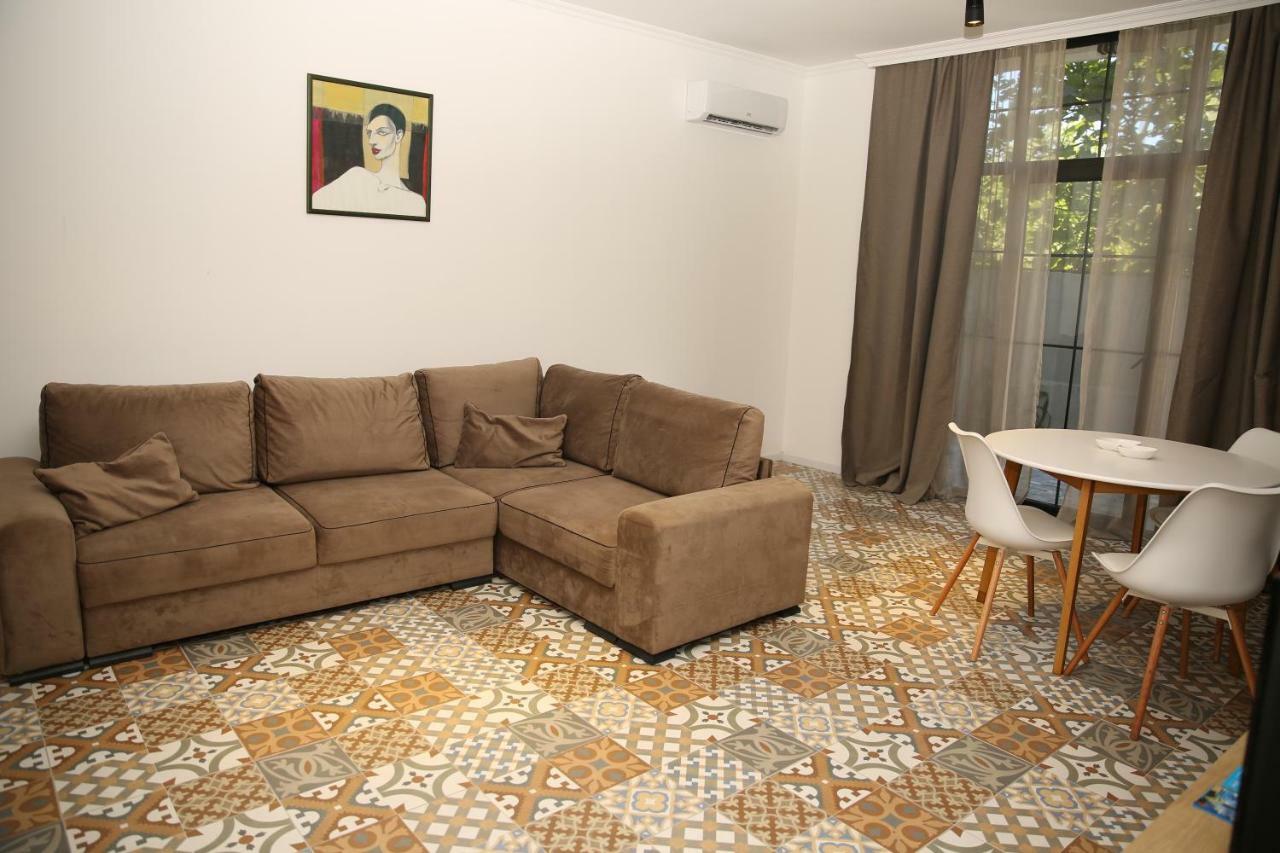 Citron Cottages Batumi Ngoại thất bức ảnh