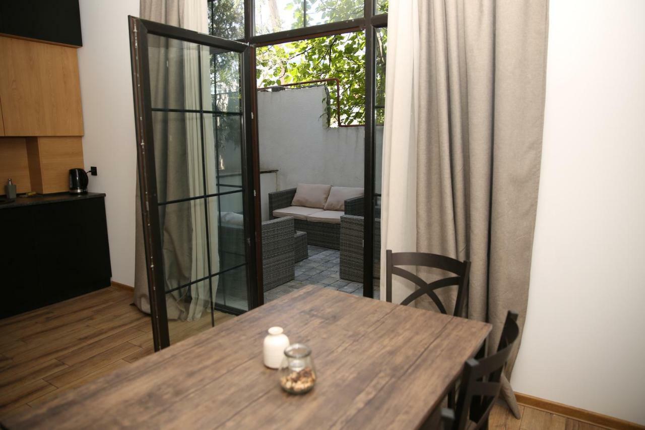 Citron Cottages Batumi Ngoại thất bức ảnh